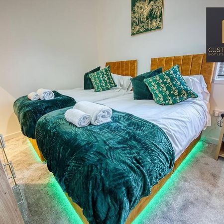 Two Bedroom - Central Peterborough - New Year Discount Екстер'єр фото