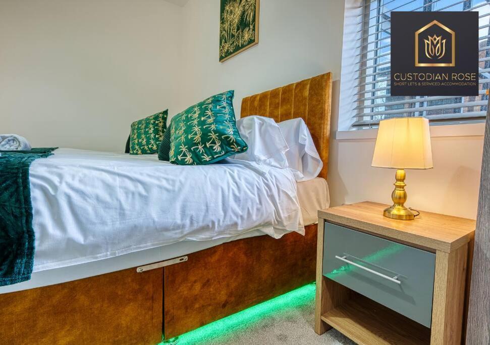Two Bedroom - Central Peterborough - New Year Discount Екстер'єр фото