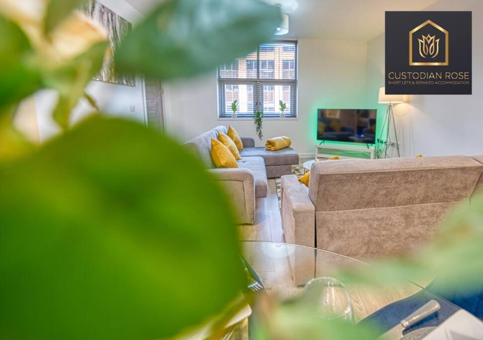 Two Bedroom - Central Peterborough - New Year Discount Екстер'єр фото