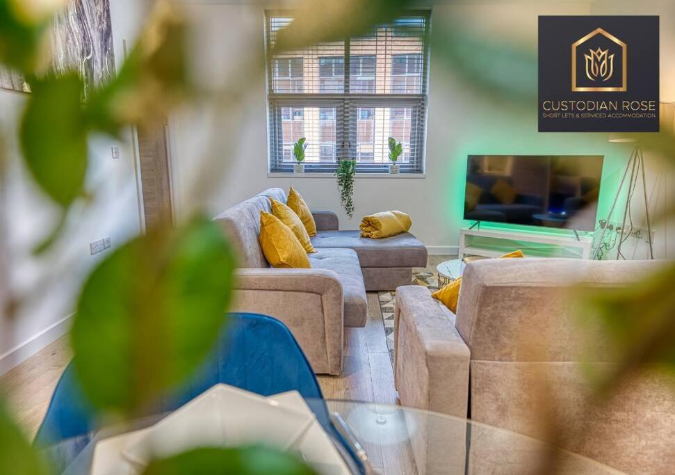 Two Bedroom - Central Peterborough - New Year Discount Екстер'єр фото